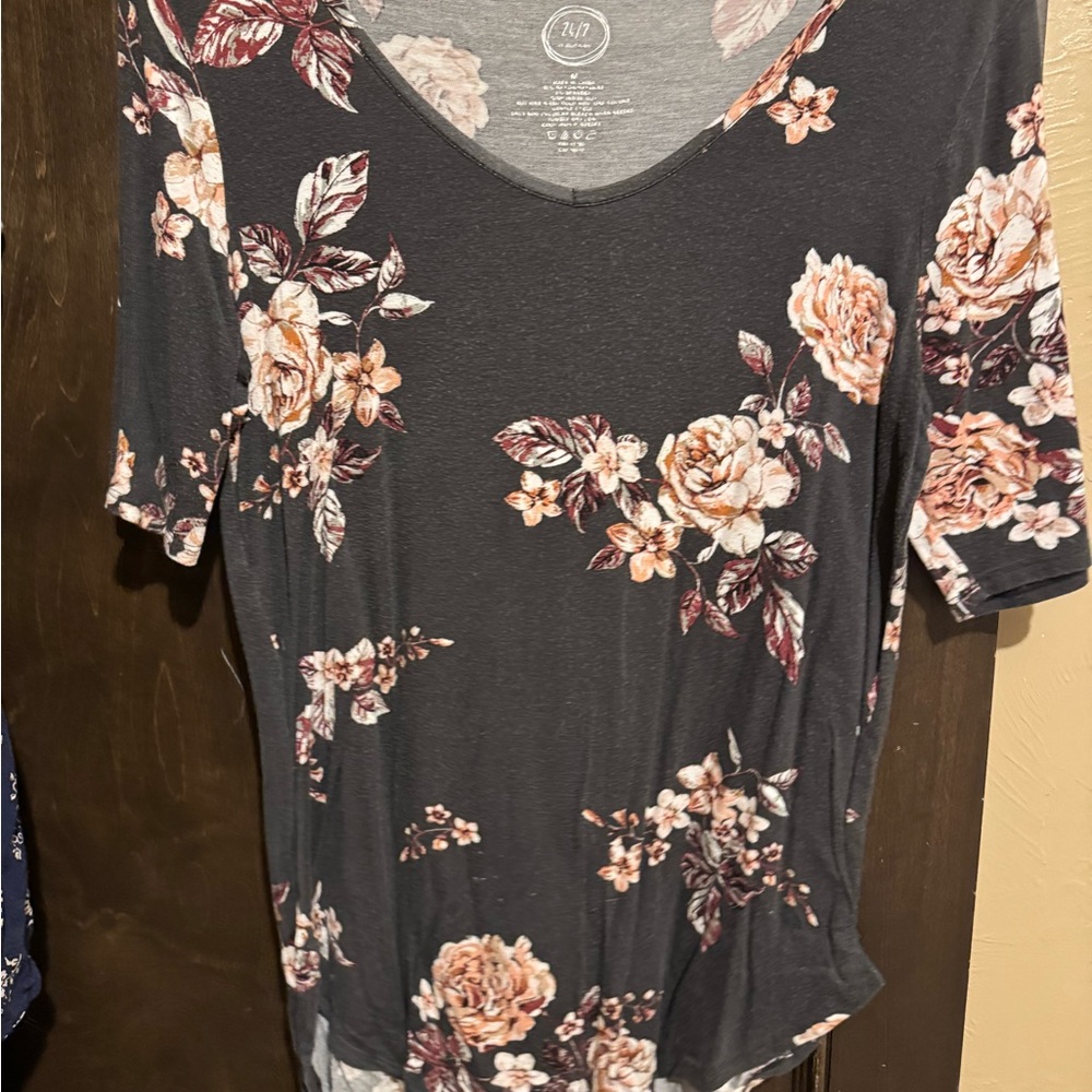 Floral V-Neck Women's Top